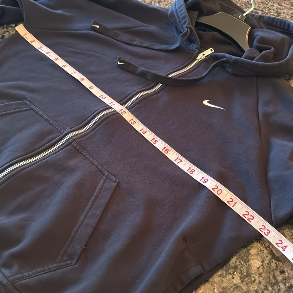 Nike zip up hoodie M - Picture 9 of 13
